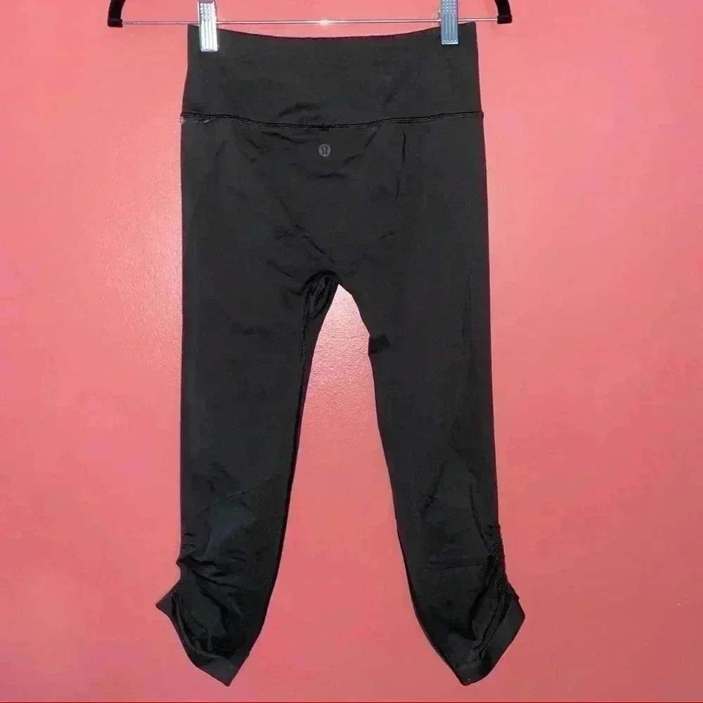 Lululemon Flow & Go leggings
